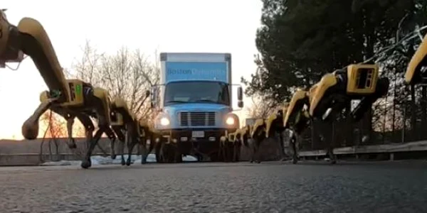 Roboti MiniSpot tractand un camion Captura YouTube
