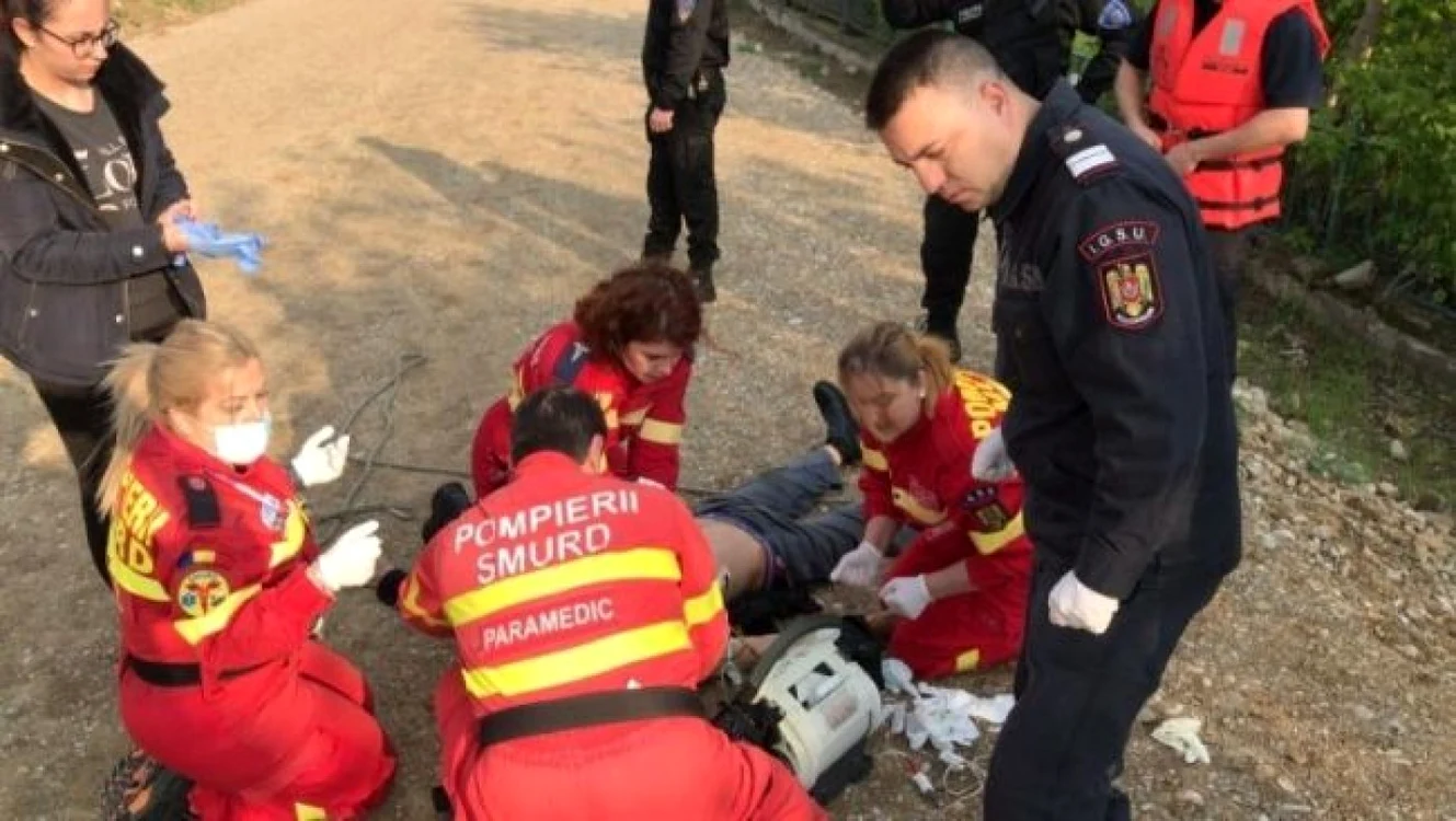 Echipajele SMURD au încercat să-i salveze viaţa FOTO botosaneanul.ro
