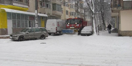 Zăpada nu va da emoţii autorităţilor
