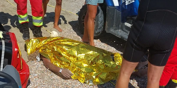 turist recuperare mare FOTO Antonia Ispas jpeg