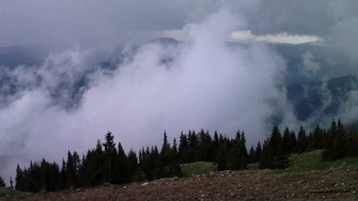 
    Prognoza meteo la munte în weekend anunță cer acoperit și ploifoto: Click!  