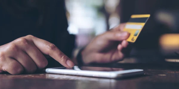 transfer bani transfergo aplicatie