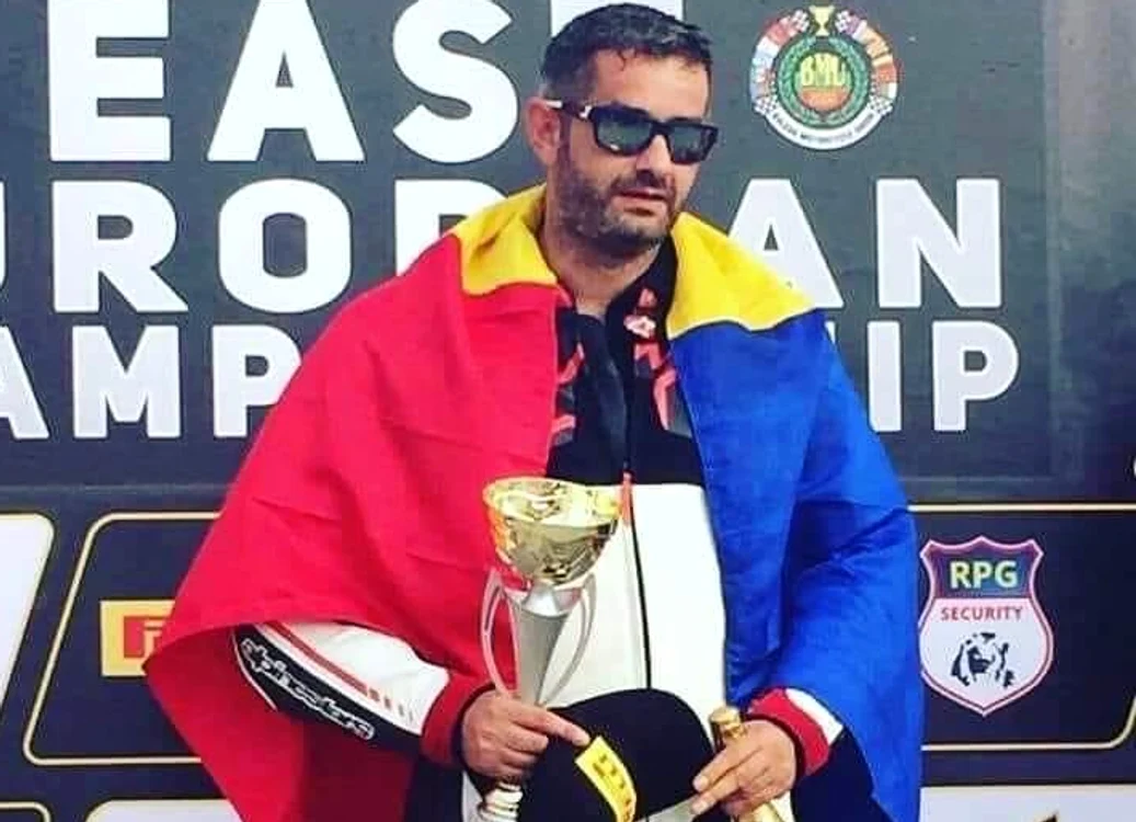 
    Daniel Onoriu este internat în stare gravă la Spitalul FloreascaFoto: arhivă personală  