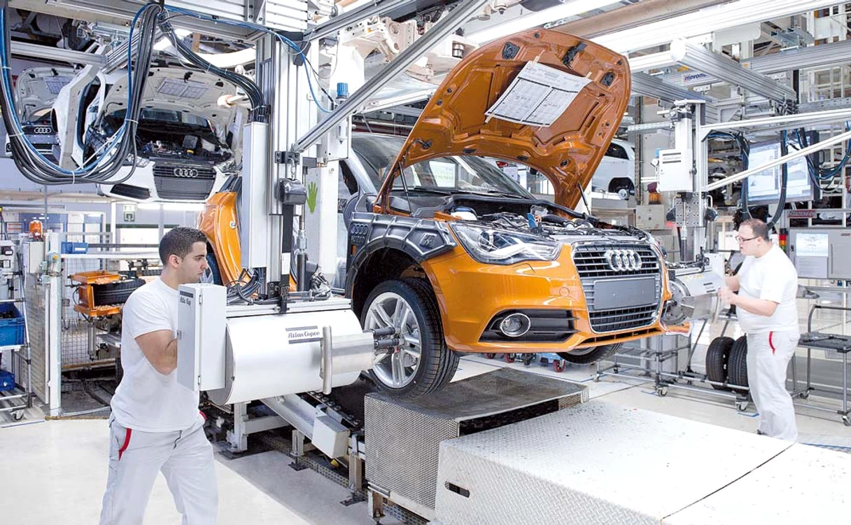 
    Germania ameninţă grupul VW  cu interzicerea vânzărilor şi a circulaţiei maşinilor cu probleme  
