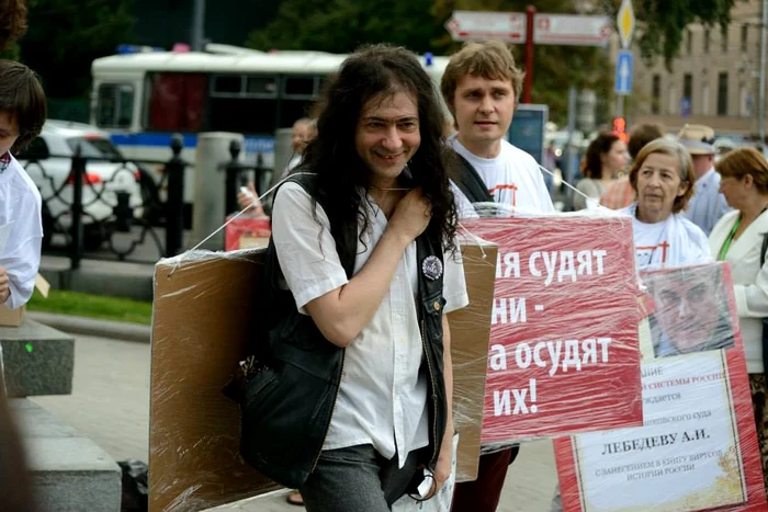 Un regizor originar din R. Moldova a fost reținut la Moscova. FOTO: Facebook.com