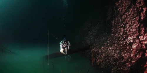 cenote angelita foto dailymail