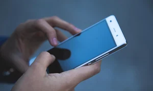 hands 1851218 1280 jpg