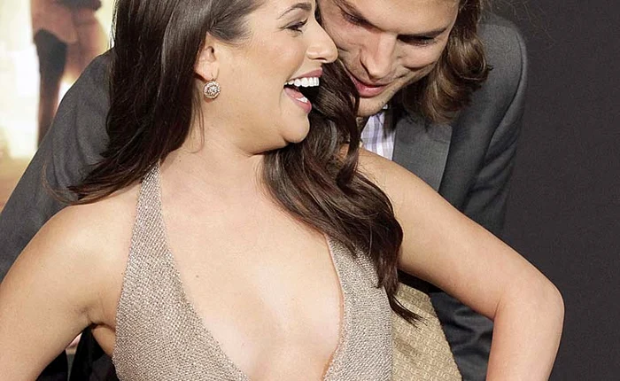 Ashton Kutcher se holbează la “balcoanele” Leei MicheleFoto: Hepta