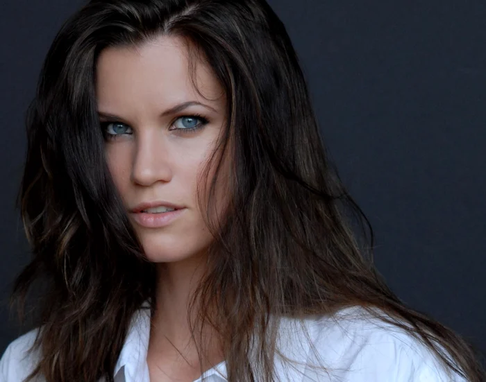 Frida Farrell (36 de ani)