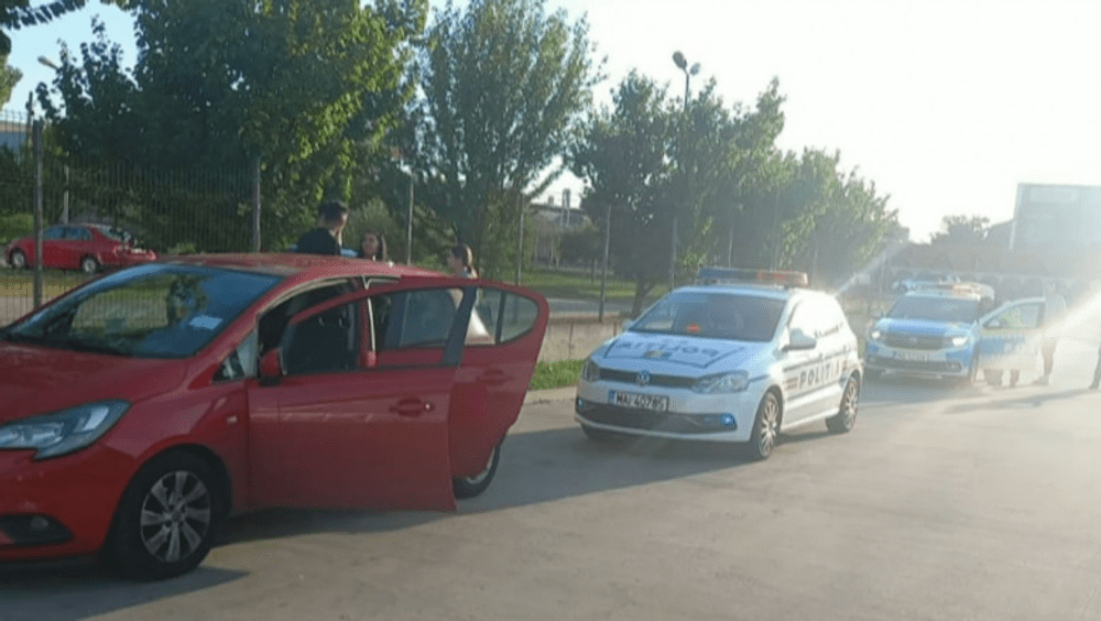 Băut la volan, fiul Dianei Șoșoacă a fugit de polițiști. Tânărul s-a ales cu amendă și cu permisul suspendat