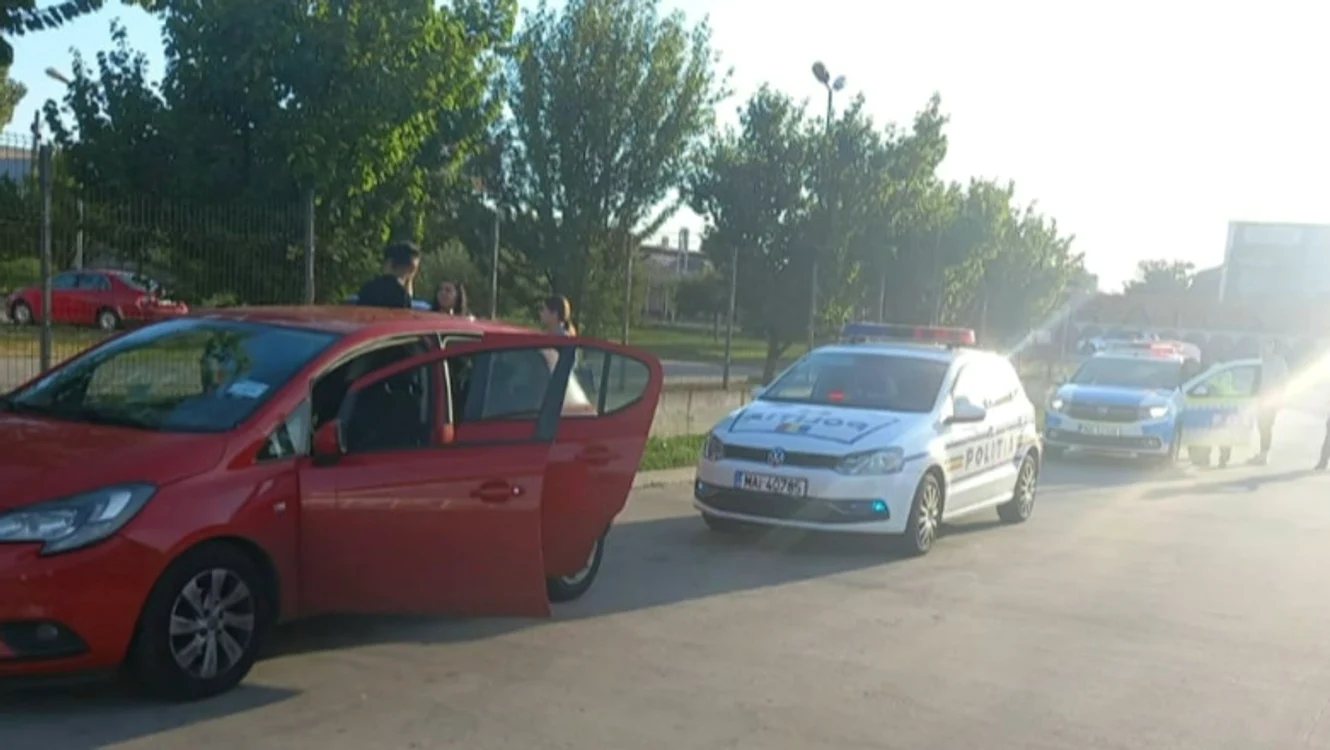 Fiul Dianei Șoșoacă, prins băut la volan FOTO Captura Digi24 