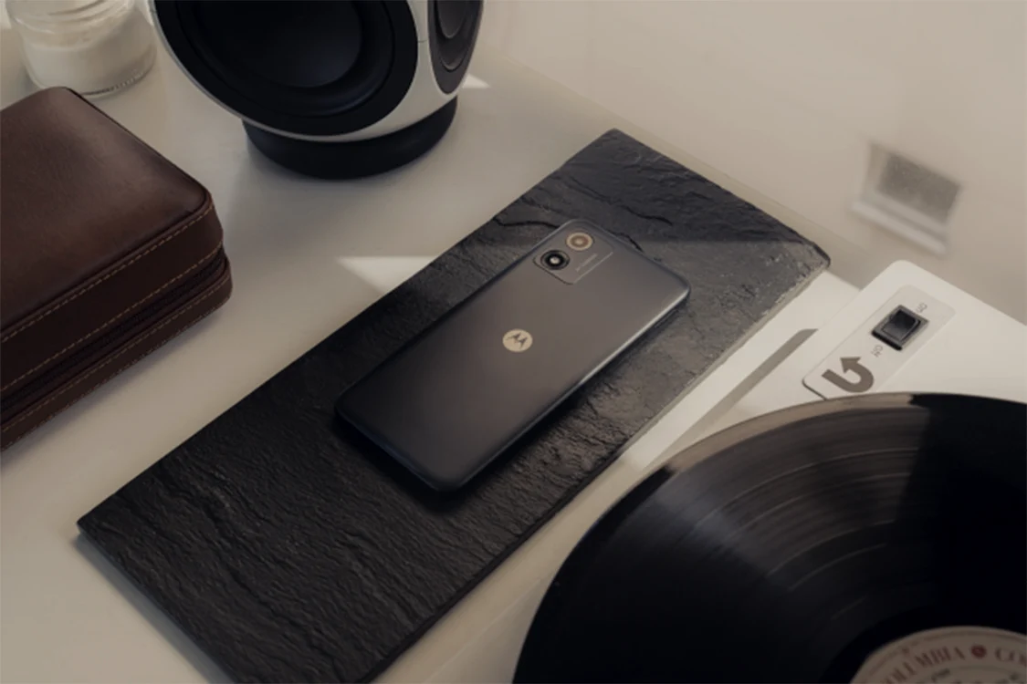 Smarphone moto e13.