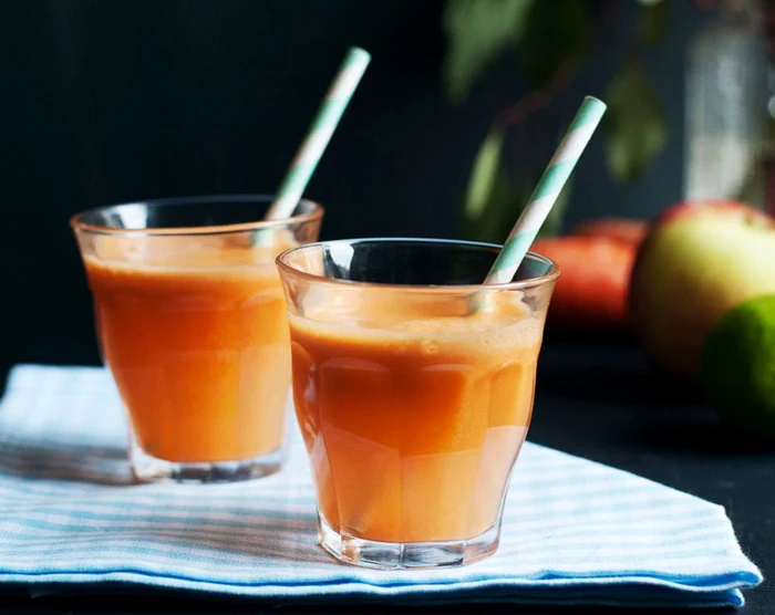 Sucurile fără zahăr, mai periculoase pentru ficat decât cele cu zahăr.