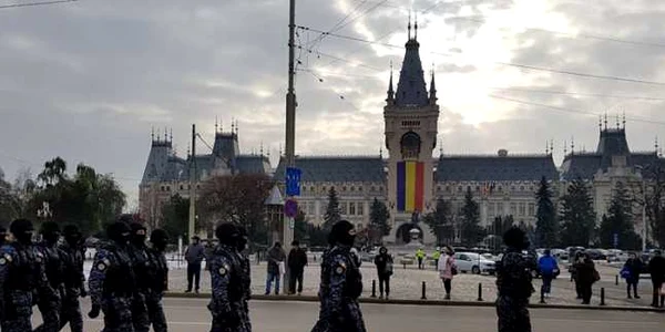 Parada militara Iasi Foto Marian Şerbescu 