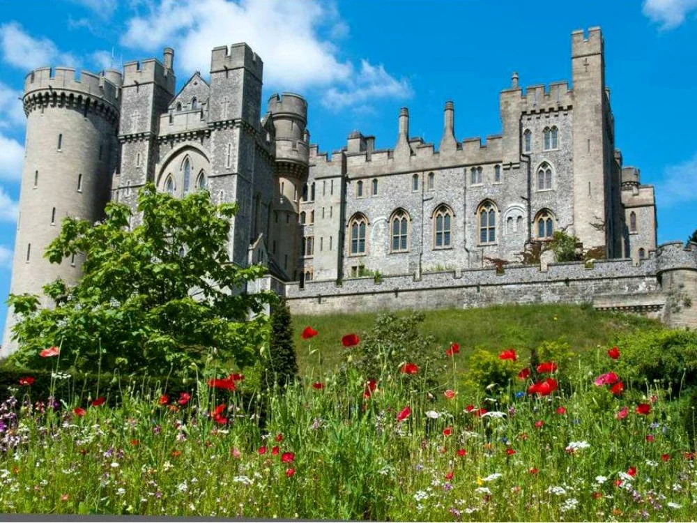 Castelul Arundel- Clădirea originală datează din secolul al XI-lea, dar ceea ce vedem astăzi a fost ridicat în anii 1880.