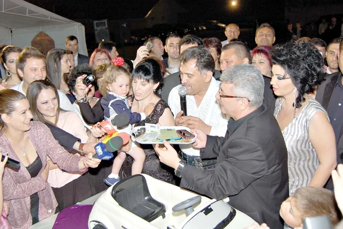 Bahmu şi Prigoană  au dansat la sentiment (Fotografii: dream bride)