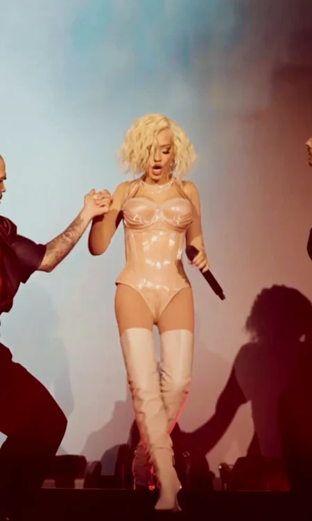 Christina Aguilera Vegas jpg