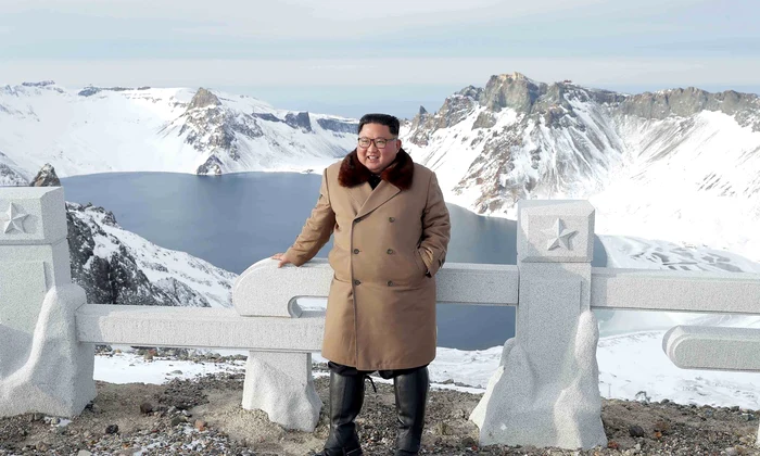 1 kim jong un calare pe cal pe muntele paektu 10 jpg jpeg