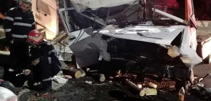 Accident urât la Topolovăţul Mare FOTO ISU Timiş