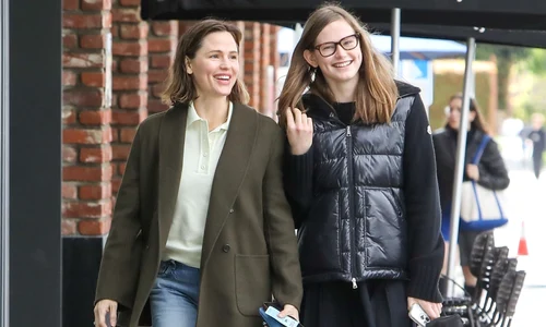 Jennifer Garner în oraș cu fiica cea mare, Violet Affleck, Profimedia (1) jpg