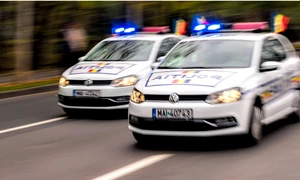 masini politie facebook jpg