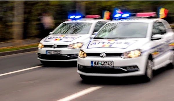 masini politie facebook jpg