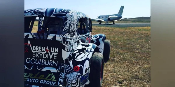 Sarituri cu parasuta FOTO Facebook/Adrenalin Skydive Goulburn