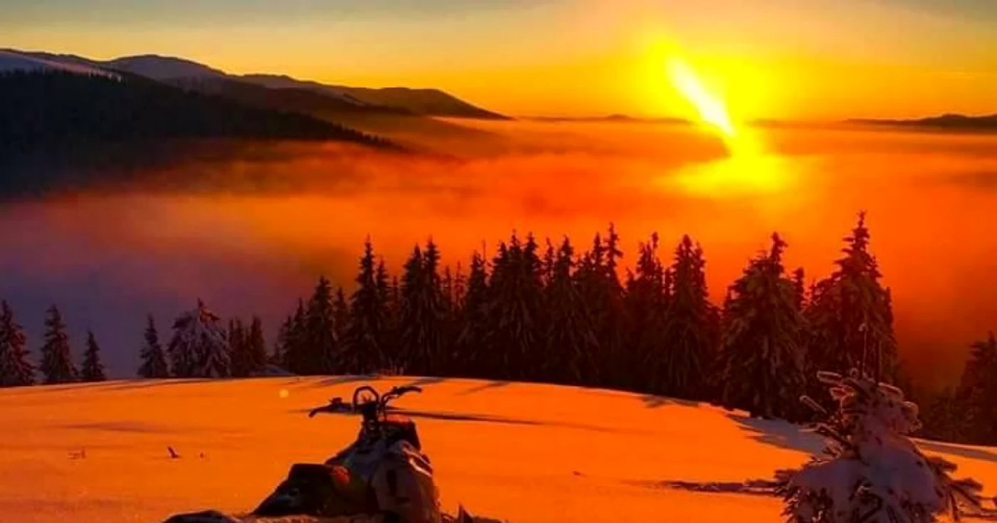 Apus de soare la început de sezon, ianuarie 2018, Transalpina - Vâlcea, Foto: FB Transalpina Ski