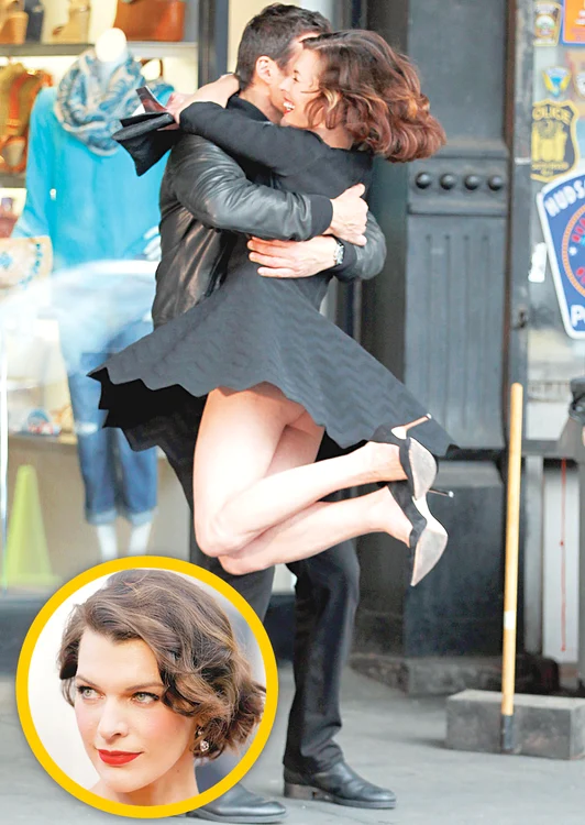 Milla Jovovich,  36 de ani, actriţă,  New York, 11 mai 2012