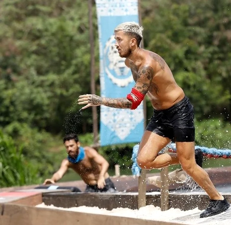 Claudia Pătrășcanu și-ar fi dorit să fie colegă cu fotbalistul Sebastian Chitoșcă în echipa Faimoșilor