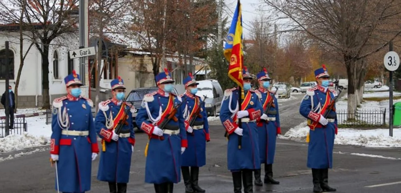 Festivitate restrânsă de 1 Decembrie la Călăraşi FOTO Facebook/PMC