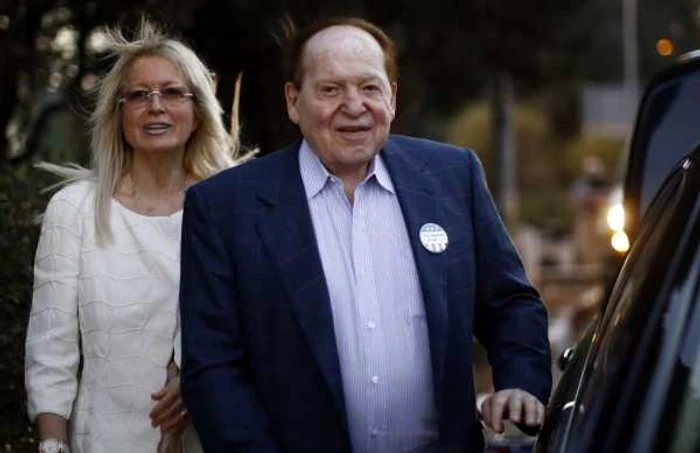 Mogulul Sheldon Adelson şi soţia lui FOTO EPA-EFE