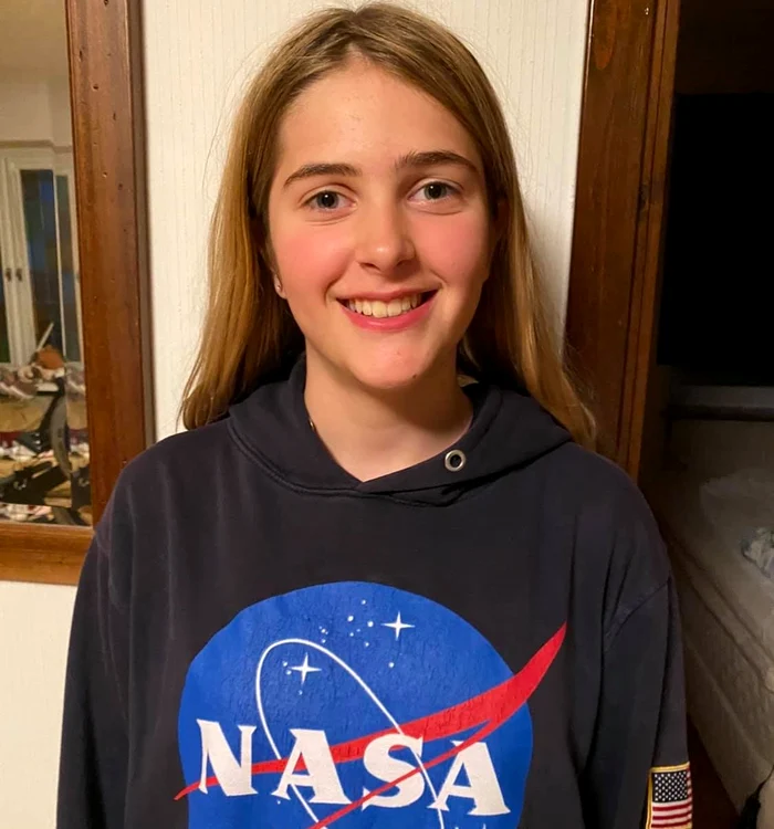 
    La doar 12 ani, Astrid Ghibu a înțeles cum funcționează vaccinul anti-Covid  