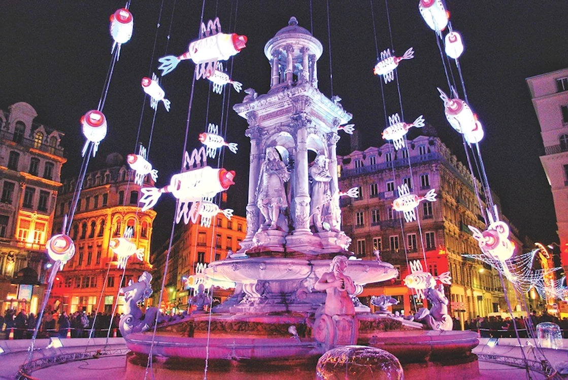 Lumini Lyon jpg jpeg