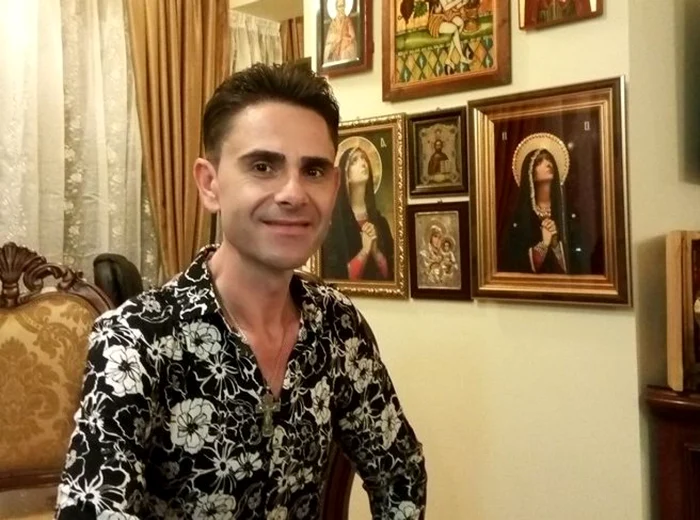 partener roată construieste Cântăreţul de muzică populară Aurelian Preda a murit. Avea 47 ani. Va fi înmormântat la Mănăstirea Dervent | adevarul.ro partener roată construieste Cântăreţul de muzică populară Aurelian Preda a murit. Avea 47 ani. Va fi înmormântat la Mănăstirea Dervent | adevarul.ro