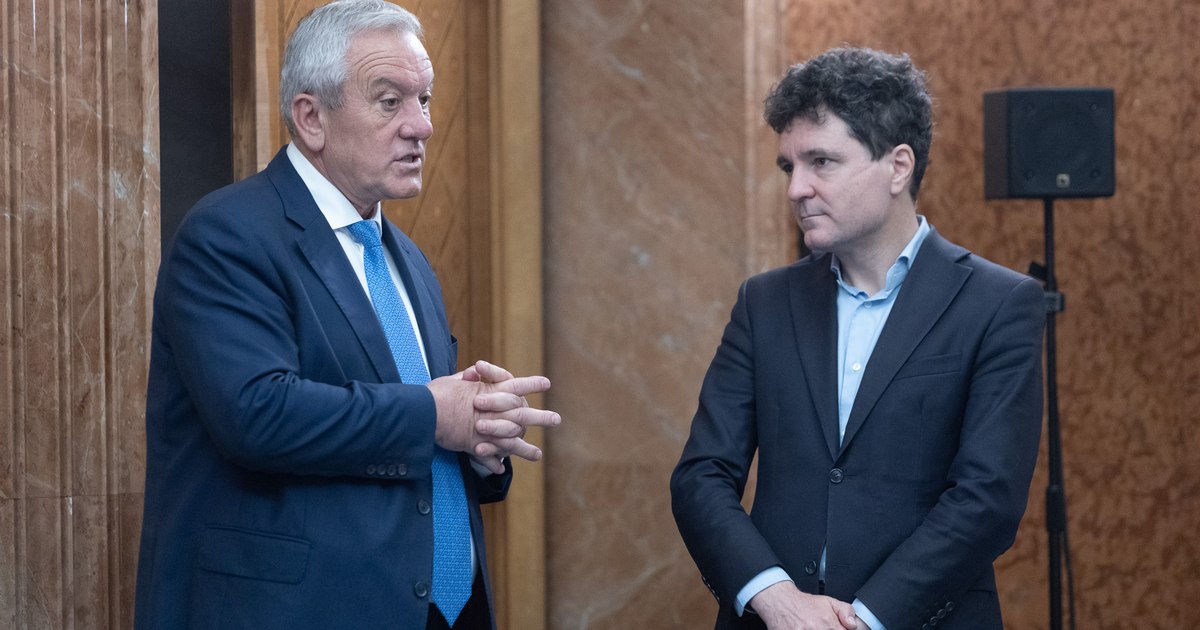Articolul raportează declarațiile primarului Buzăului, Constantin Toma, privind schimbarea conducerii PSD… — verdict ADEVĂRAT