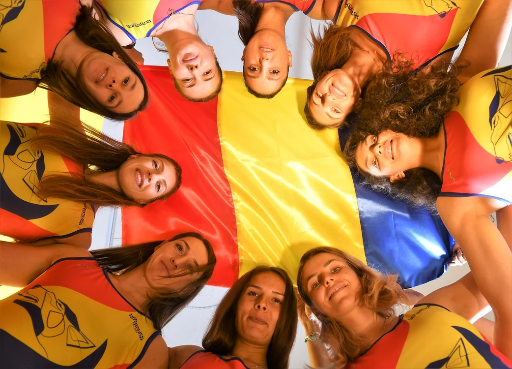 Fetele de la 8+1 au stabilit un record mondial si au câștigat cursa de recalificări de la TokyoFoto: COSR / Team România / Cristi Nistor