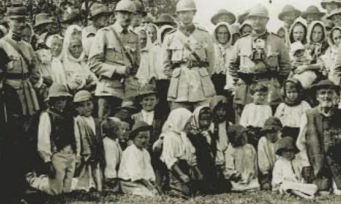 Soarta prizonierilor români din Primul Război Mondial  Aproape 3000 de soldați români au murit între 1917 1918 în lagãrele din Alsacia și Lorena png