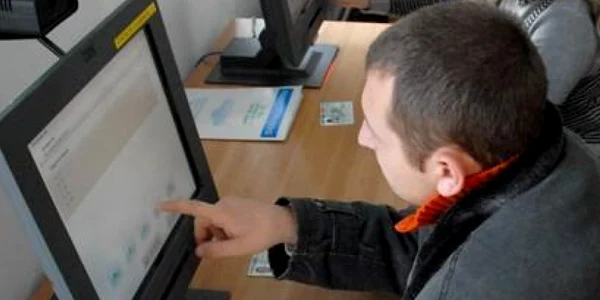 Craiova: Poliţia va publica pe internet chestionarele pentru examenul auto