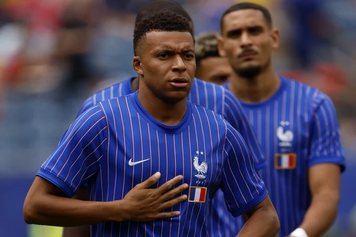 Mbappe este titular la francezi, Haaland este rezervă la norvegieni (Foto: EPAImages)