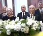 Theodor Stolojan, Ilie Bolojan, Marcel Ciolacu, Viorica Dăncilă, Nicolae Văcăroiu, Adrian Năstase la funeraliile de stat ale lui Ion Iliescu la Palatul Cotroceni. FOTO: captură de ecran