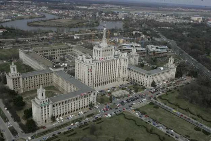 Muzeul Literaturii Române este mai degrabă un depozit, găzduit în spaţiul din Piaţa Presei