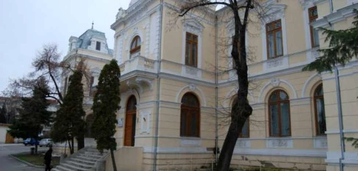 Clădirea a fost construită în 1887