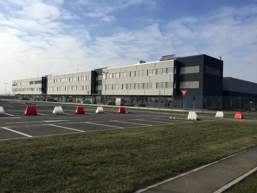 Unul dintre cele mai de impact proiecte s-au realizat în Oradea - un parc industrial unde s-au creat aproape 5.000 de locuri de muncă. FOTO: ADRNV