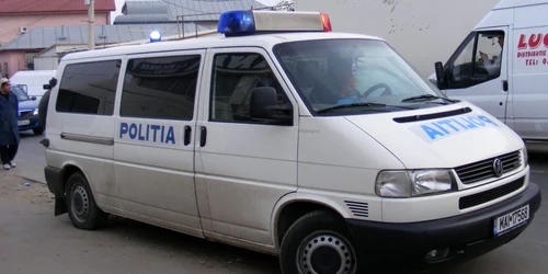Poliţişti în acţiune