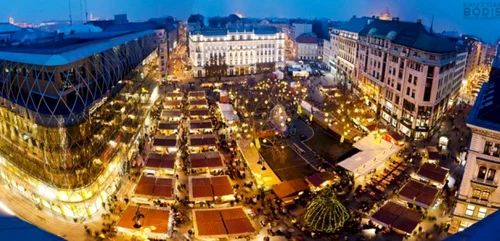 Târgul de Crăciun de la Budapesta FOTO Facebook/Vorosmarty Ter