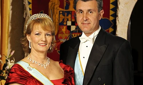 După moartea Regelui Mihai, Pricipesa Margareta va prelua succesiunea la tron și va conduce Casa Regală alături de soțul ei, Radu Duda jpeg