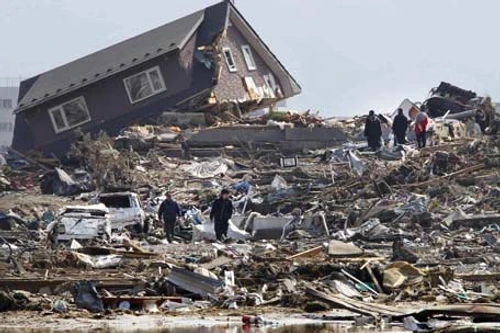 11 martie 2011 Sfîrşitul lumii în Tohoku jpeg