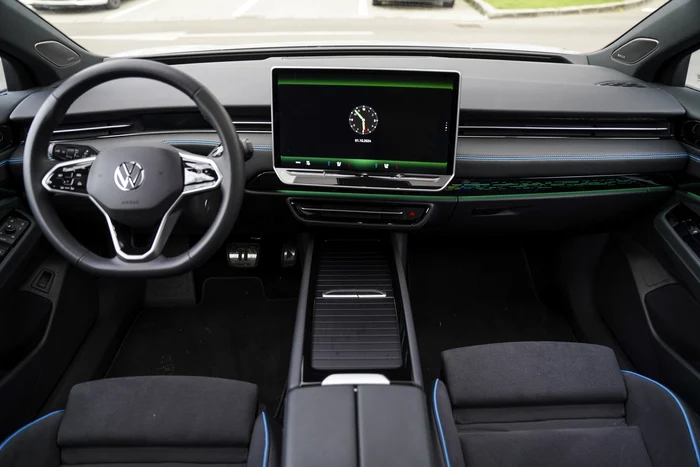 Interior Volkswagen ID.7 Foto - Autocritica