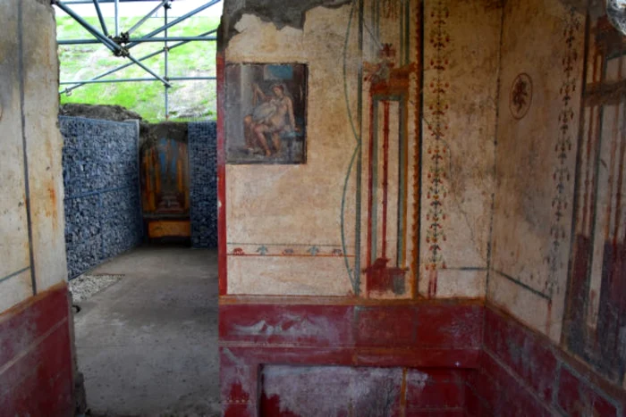 Fresca erotică Leda şi Lebăda prezentată la Pompei FOTO vesuviolive.it 